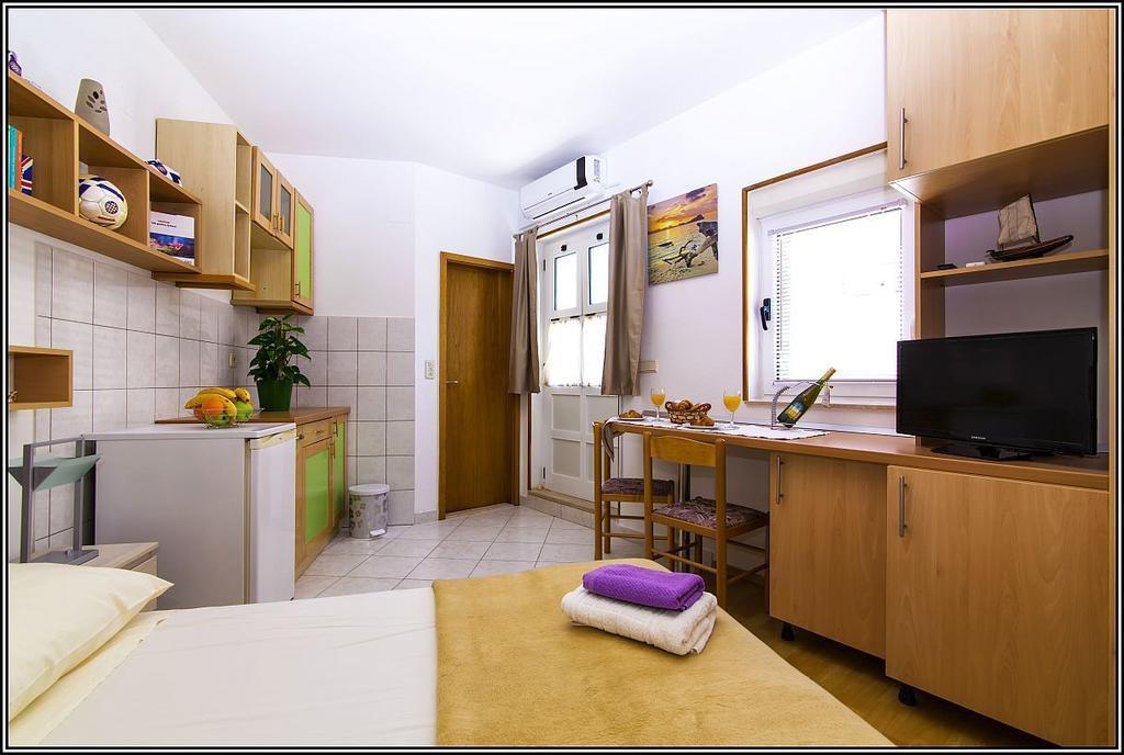 Guesthouse Teta Palmina Split Rum bild